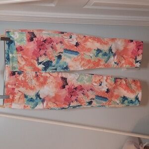 Chico's Perfect Stretch Girlfriend Capri sz .5 or Small